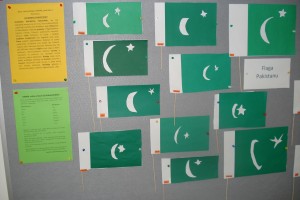 Klasa 2b - powitanie kolegi z Pakistanu