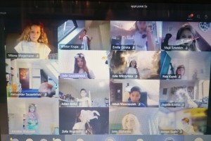 KLASA 5A - WIRTUALNA UCZTA U ZEUSA