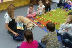 Klasa 3a - spotkanie z dogoterapeutką