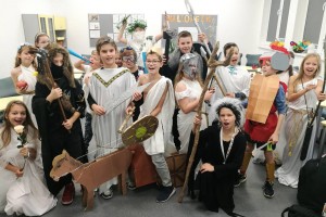 Klasa 5a - Galeria bogów greckich