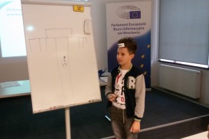 Klasy 5a i 5b - wizyta w Domu Europy