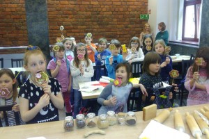 Klasa 3a - Dzień Kobiet w piekarni wrocławskiej