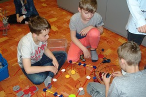 Klasa 3b - Multicentrum, Roboty