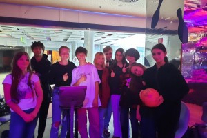 Klasa 1 - wyjście na kręgle / Grade 1 - bowling at Skytower 09.2021